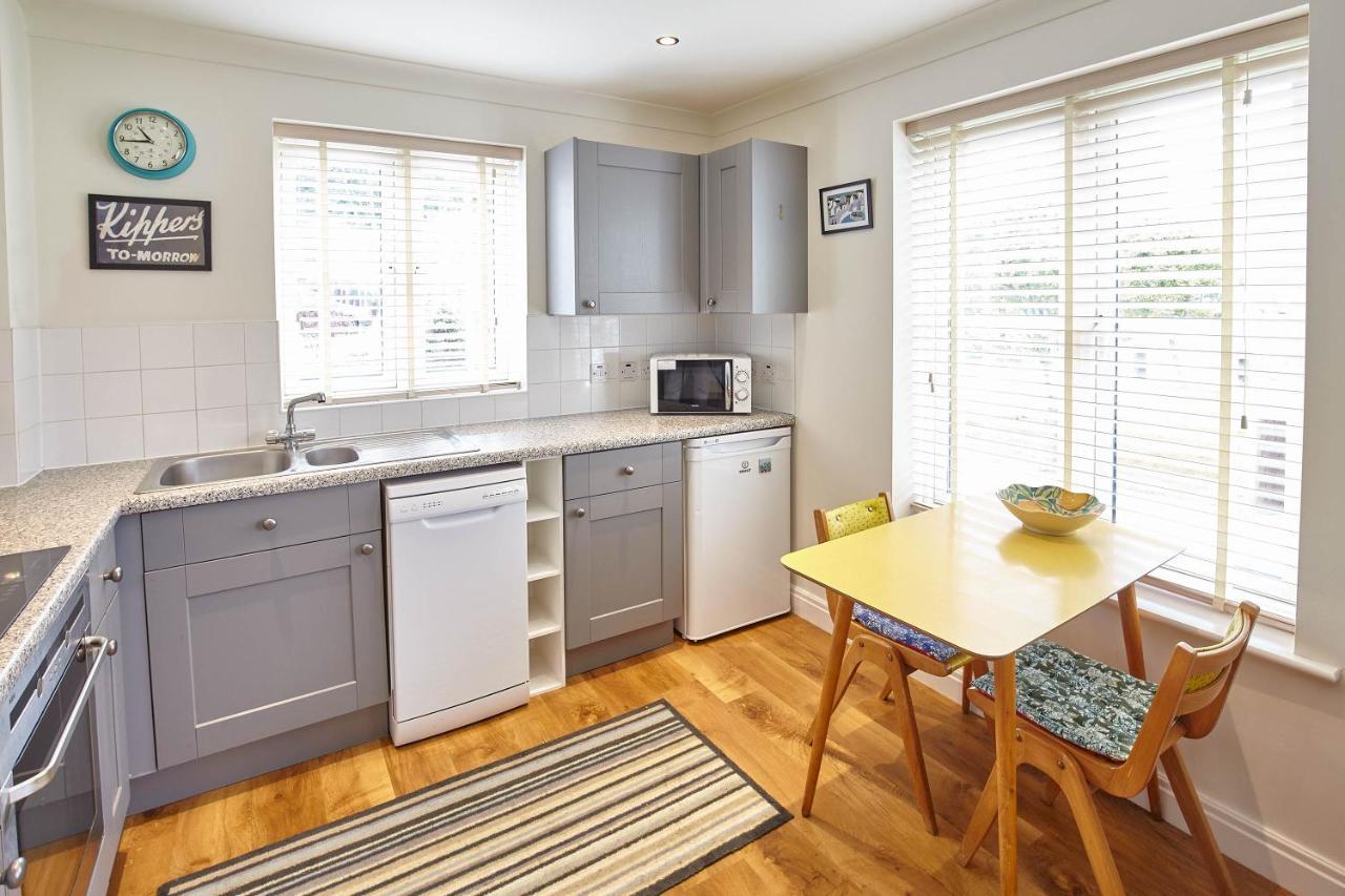 Host & Stay - Whitehall 1 Apartment Whitby Esterno foto